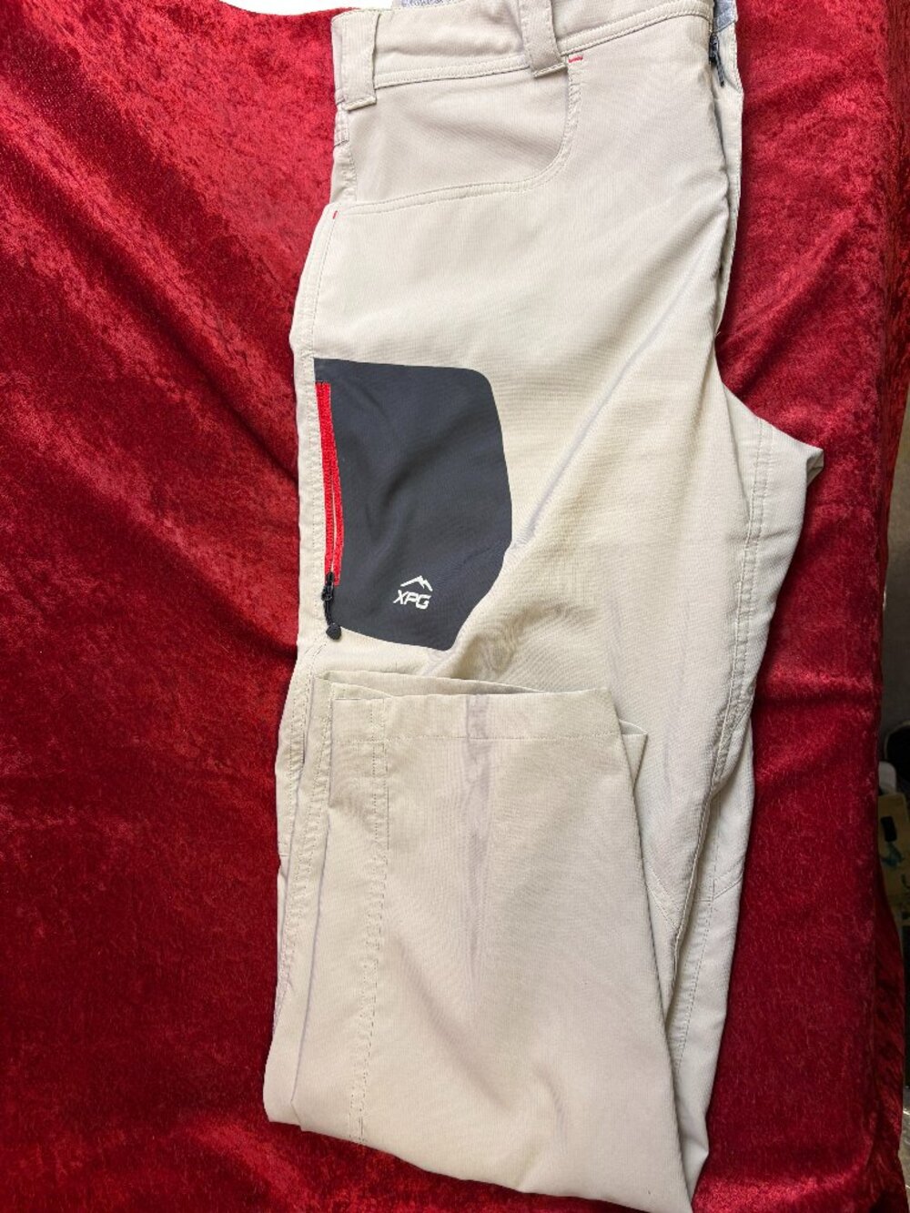 Cabela's Men's XPG Cool Phase Outdoor Pants – Size Large / 32 – British Khaki